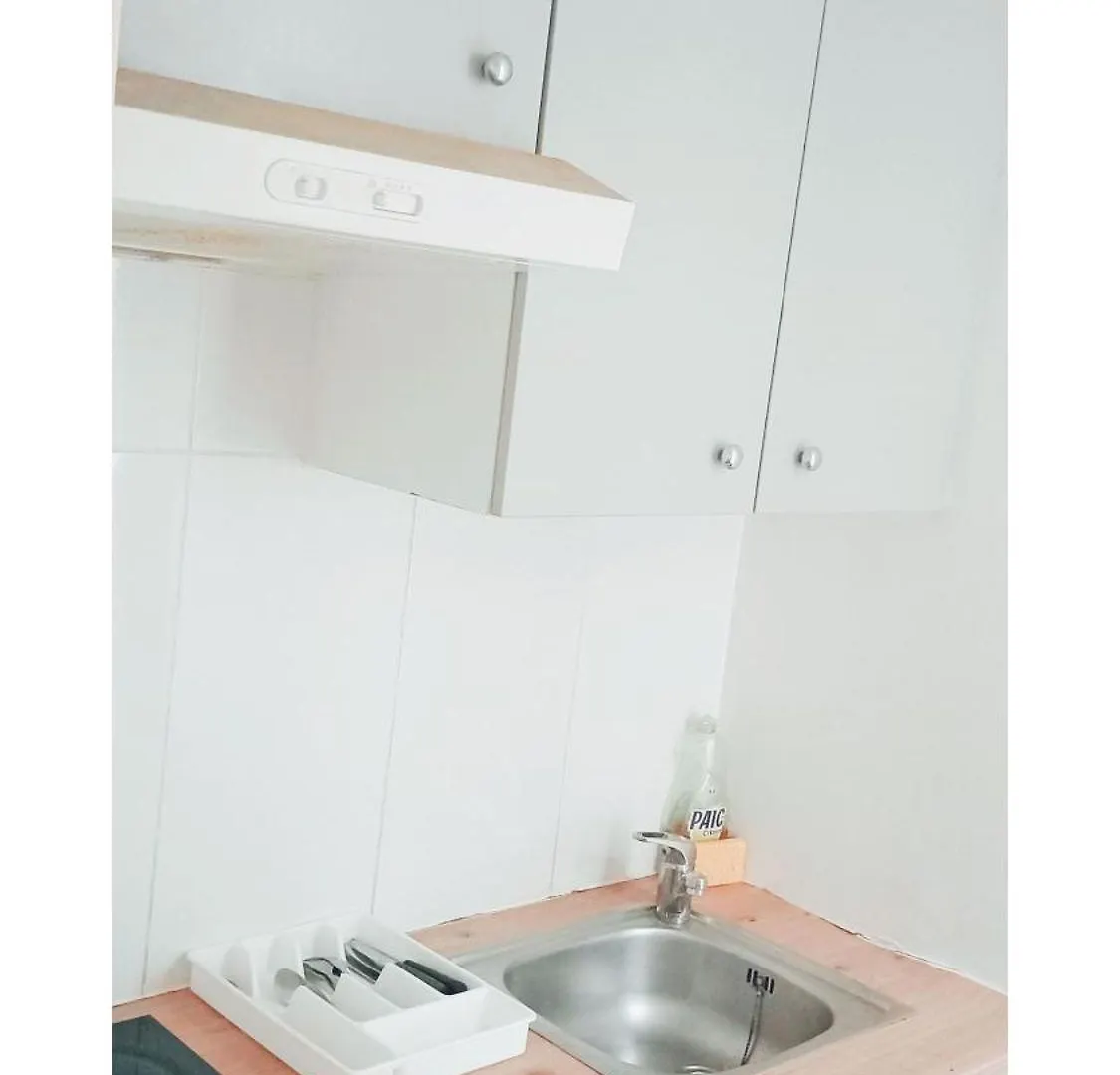 Car17 -1G Daire Paris