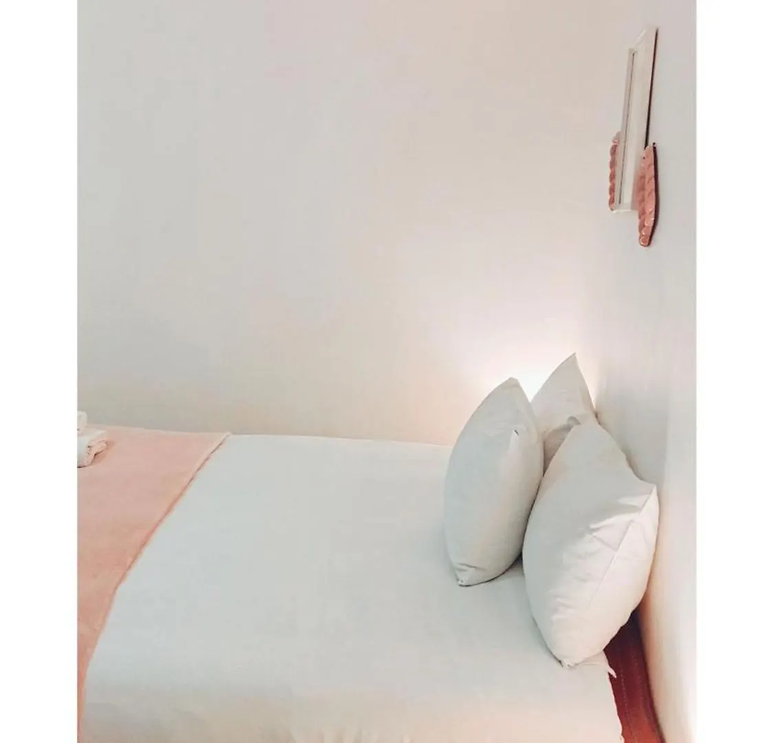 Car17 -1G Apartment Paris France