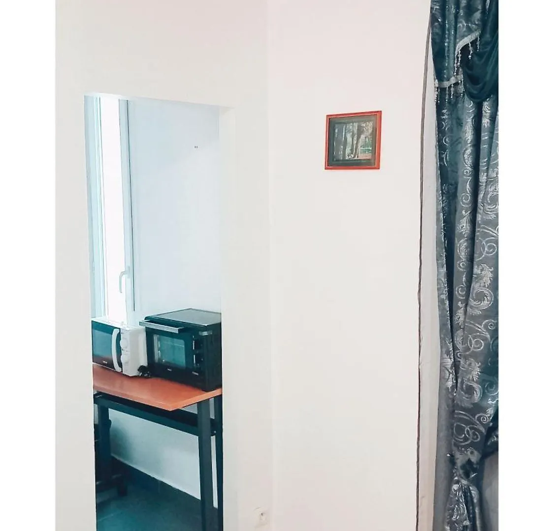 Car17 -1G Apartment Paris
